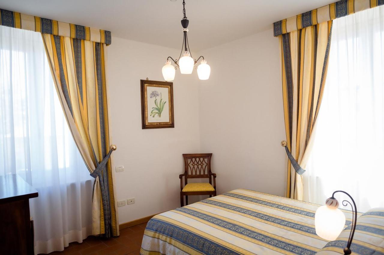 מאסה מריטימה Palazzo La Fenice מראה חיצוני תמונה