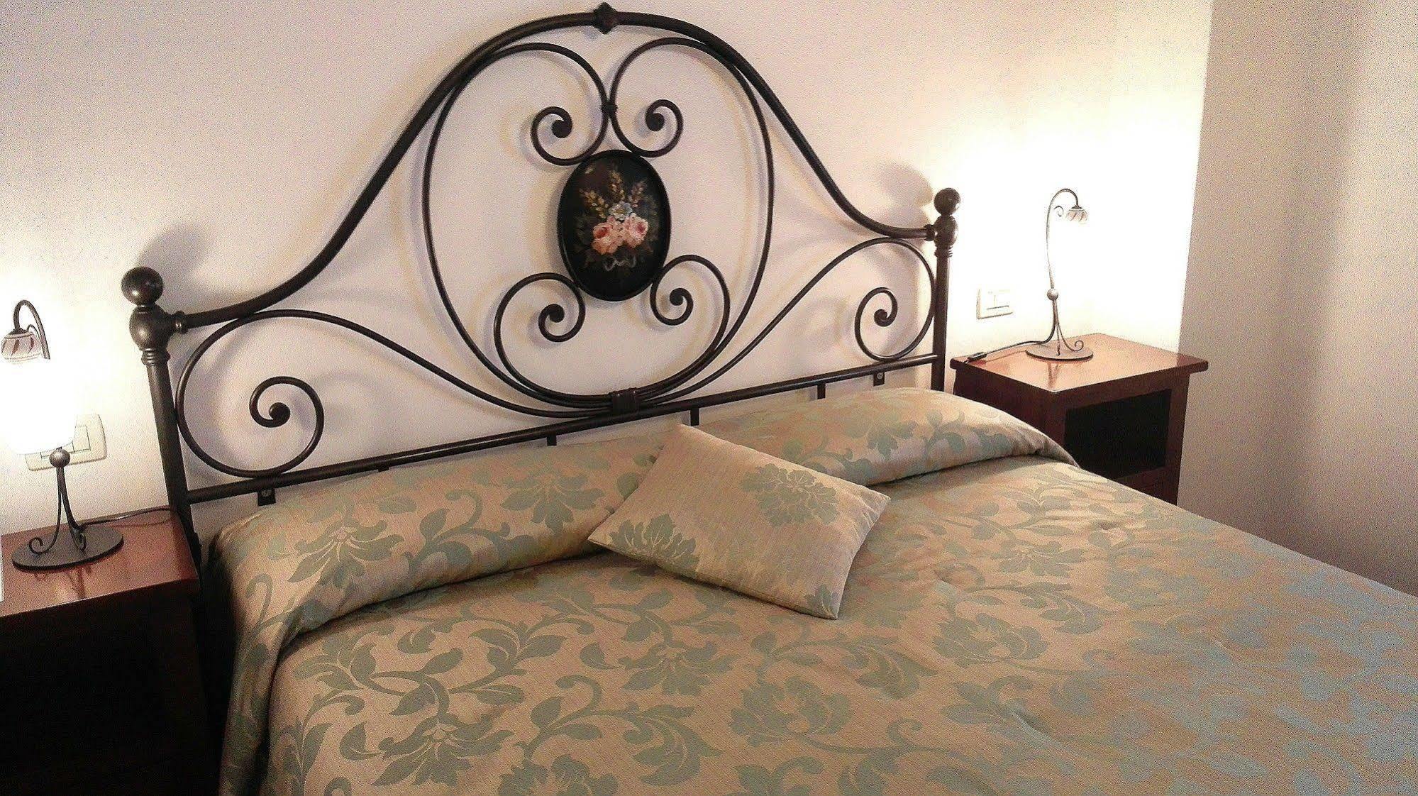מאסה מריטימה Palazzo La Fenice מראה חיצוני תמונה