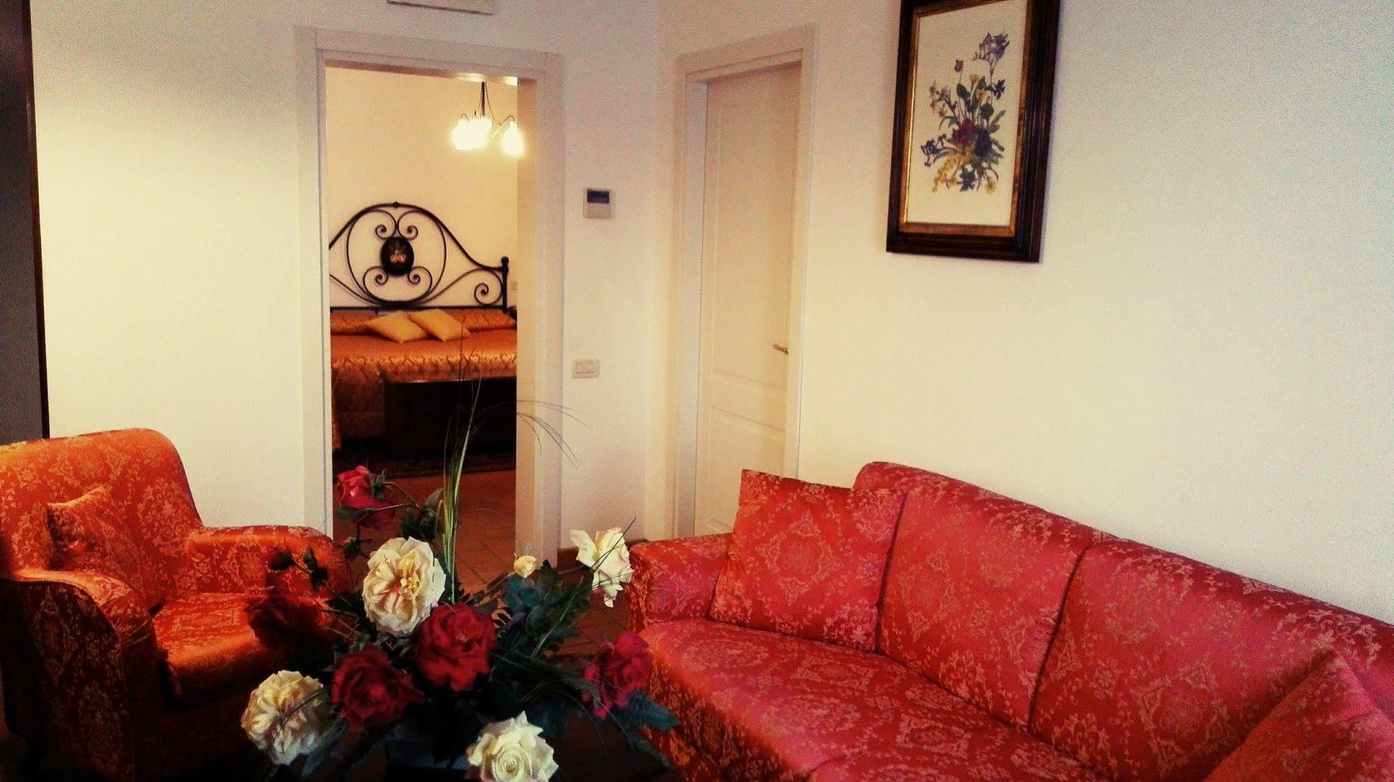 מאסה מריטימה Palazzo La Fenice מראה חיצוני תמונה